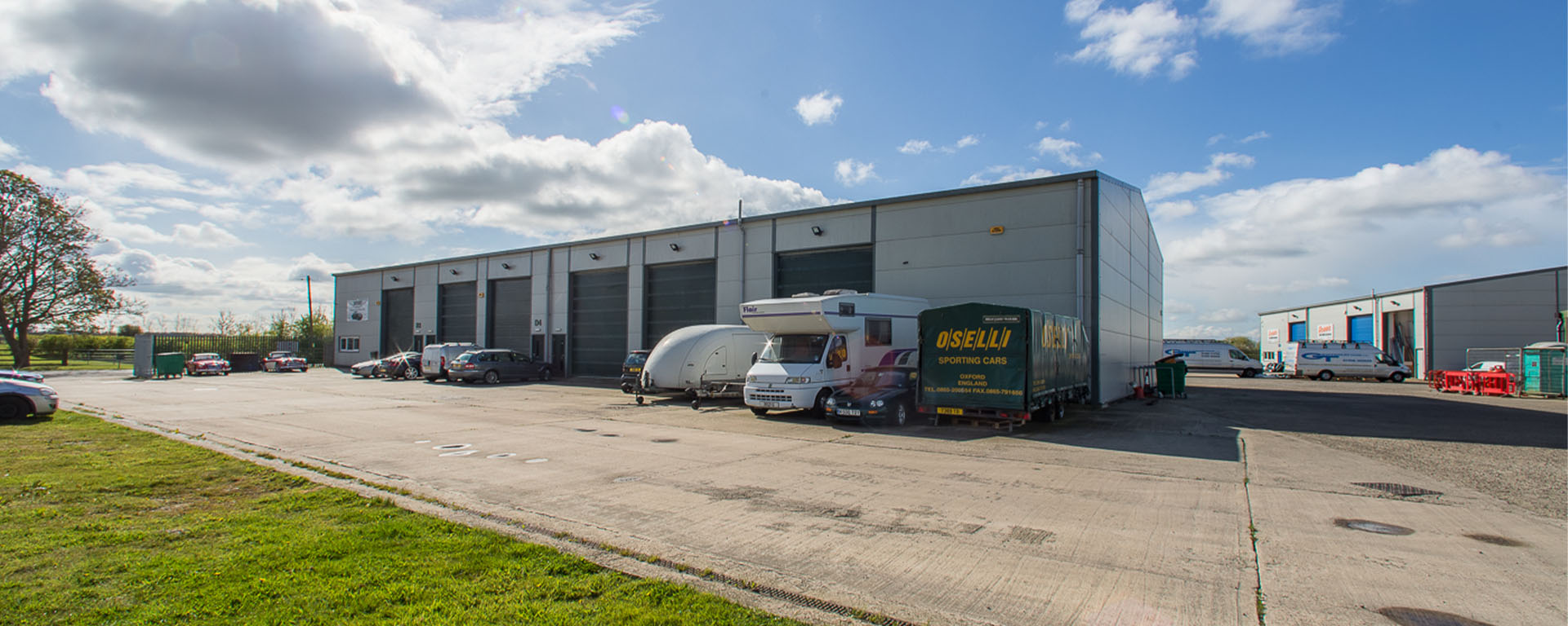 Small industrial unit row